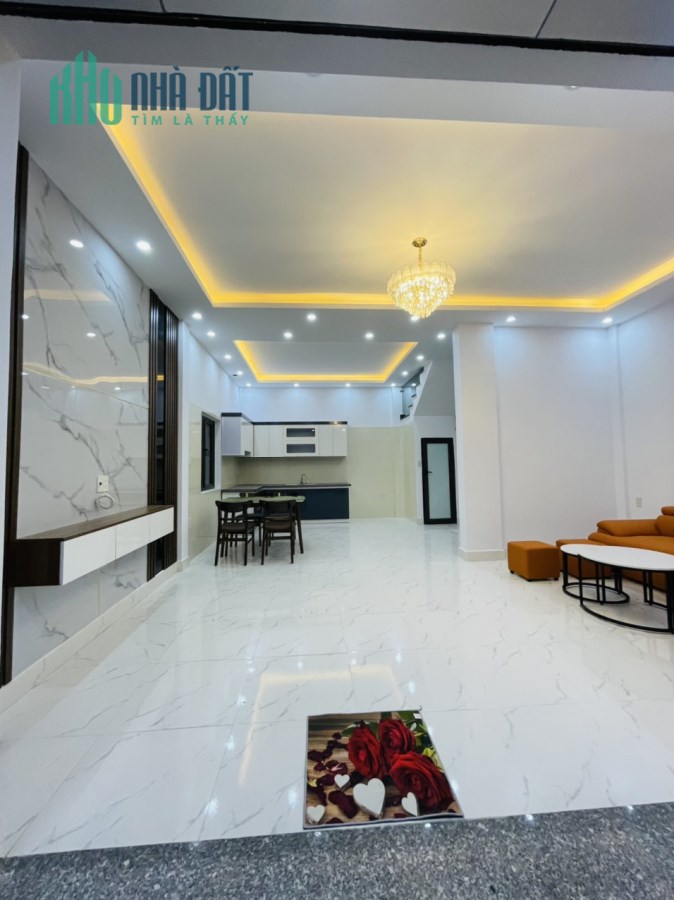 Bán nhà tại Kinh Giao Tân Tiến An Dương, 74m2 1 tỷ 750 , 3 mặt thoáng