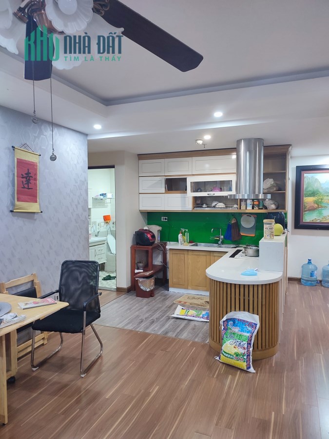 Cơ hội hiếm có. Bán căn hộ chung cư The Light, Tố Hữu, 112m2, 3pn, 2wc, nhỉnh 4 tỷ tí ti