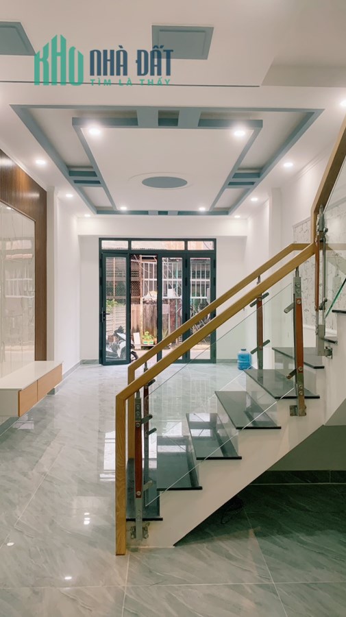 Nhà mới 1 lầu mặt tiền Dương Bạch Mai thổ cư đường ô tô kế chợ Tân mai chỉ 4ty650