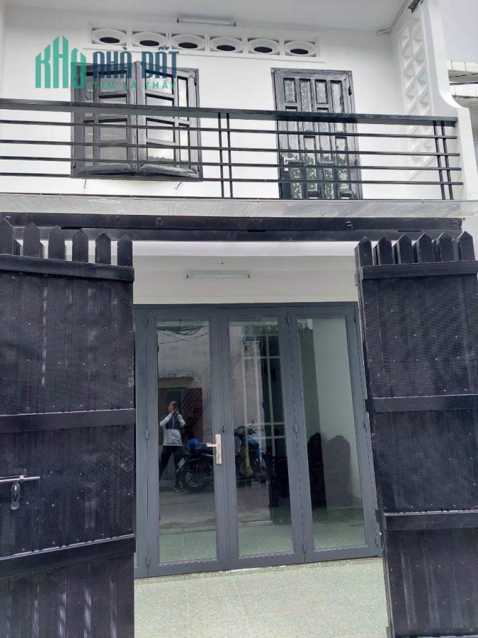 Bán nhà gần siêu thị Aeon Mall