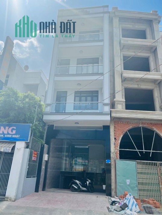 Măt bằng Nguyễn Thị nhạn Tân Bình trống suốt LĐR