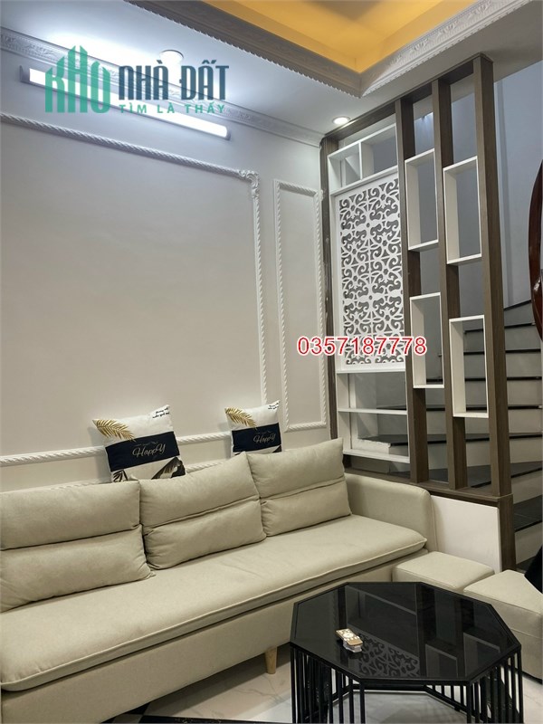 II Nhà ngõ Định Công Thượng, Định Công, Thanh Xuân. Chỉ 4 tỷ x 5 tầng New