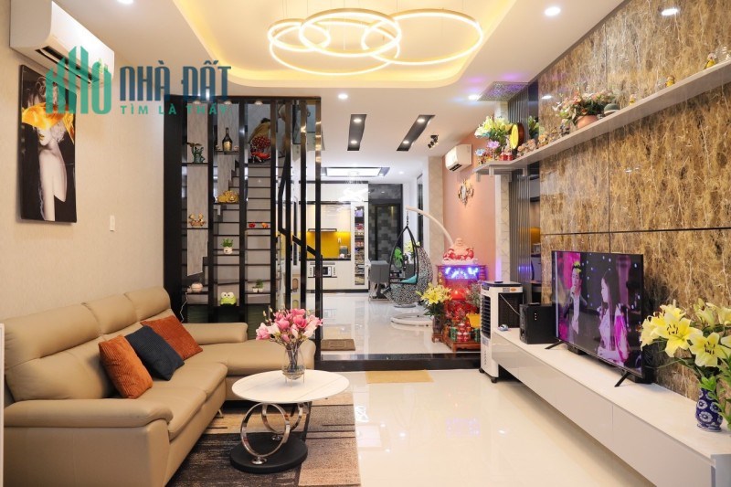 TÂN PHÚ, TRẦN QUANG CƠ - XE HƠI VÀO NHÀ- 70M2-3 TẦNG