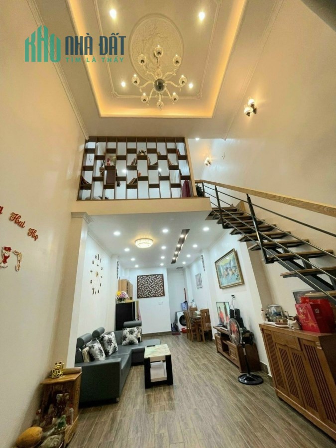 Bán gấp nhà mt đường số 5, Linh Đông, TP Thủ Đức.
