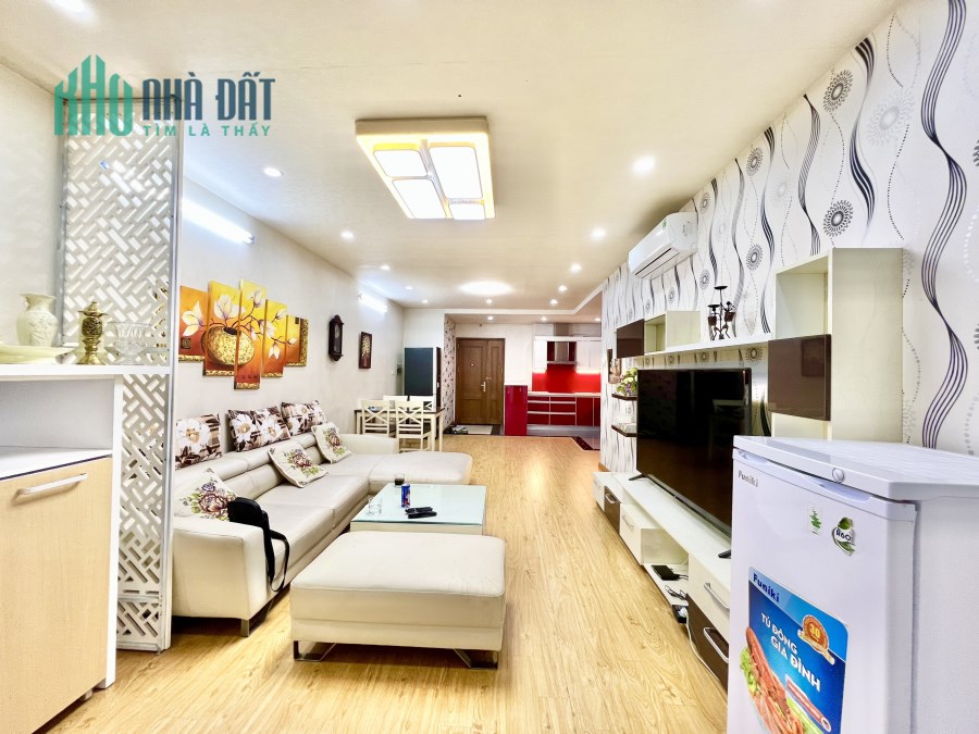 Bán Căn góc Victoria văn phú 116m2, 3 ngủ, hướng ĐN, có chỗ ô tô, full nội thất.