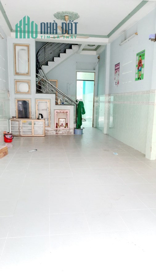 Nhà 4 tầng nở hậu đường Bùi Minh Trực P5Q8. Giá 6,1 tỷ TL