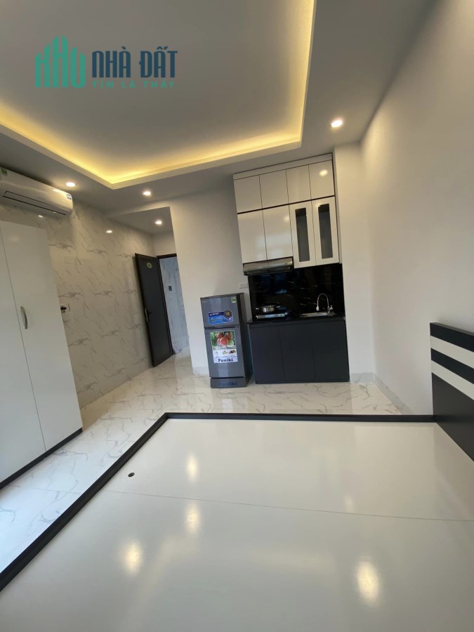 BÁN TÒA  DỊCH VỤ CHO THUÊ CAO CẤP CẦU GIẤY - TRUNG KÍNH - 5 TẦNG - 9 PHÒNG - DÒNG TIỀN 540TR/ NĂM.