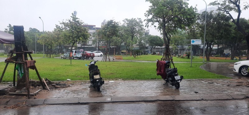 Căn duy nhất Mặt tiền Hải Châu - Bán đất tặng nhà 2 tầng
