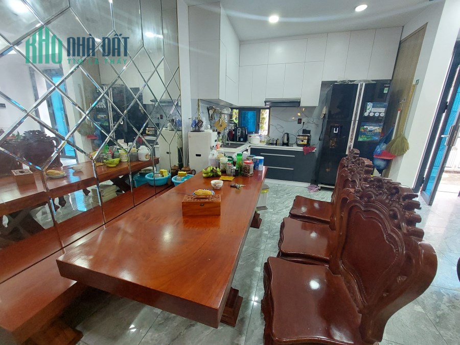 NHÀ LÊ VĂN SỸ - QUẬN TÂN BÌNH – 4 TẦNG- NGANG 6,5M- 6 PHÒNG NGỦ- TẶNG FULL NỘI THẤT- NHỈNH 7 TỶ