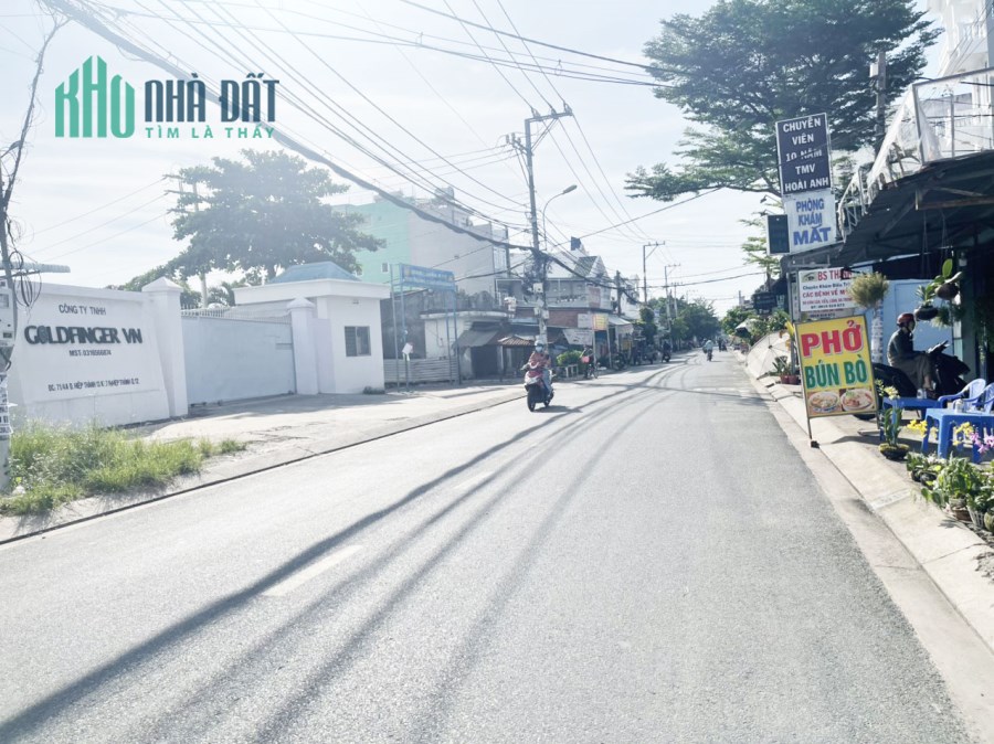 SIÊU PHẨM NHÀ MẶT TIỀN QUẬN 12 - GẦN KCN TÂN THỚI HIỆP - DT.214M2 - GIÁ CHỐT BẤT NGỜ.