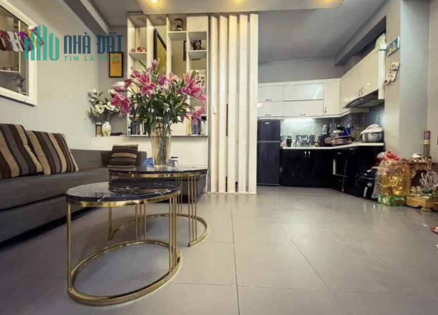 Bán nhà 5tầng 38m2 MT 4.2m nhỉnh 4ỷ ngõ thông P.Hoàng Hoa Thám Tây Hồ(2)