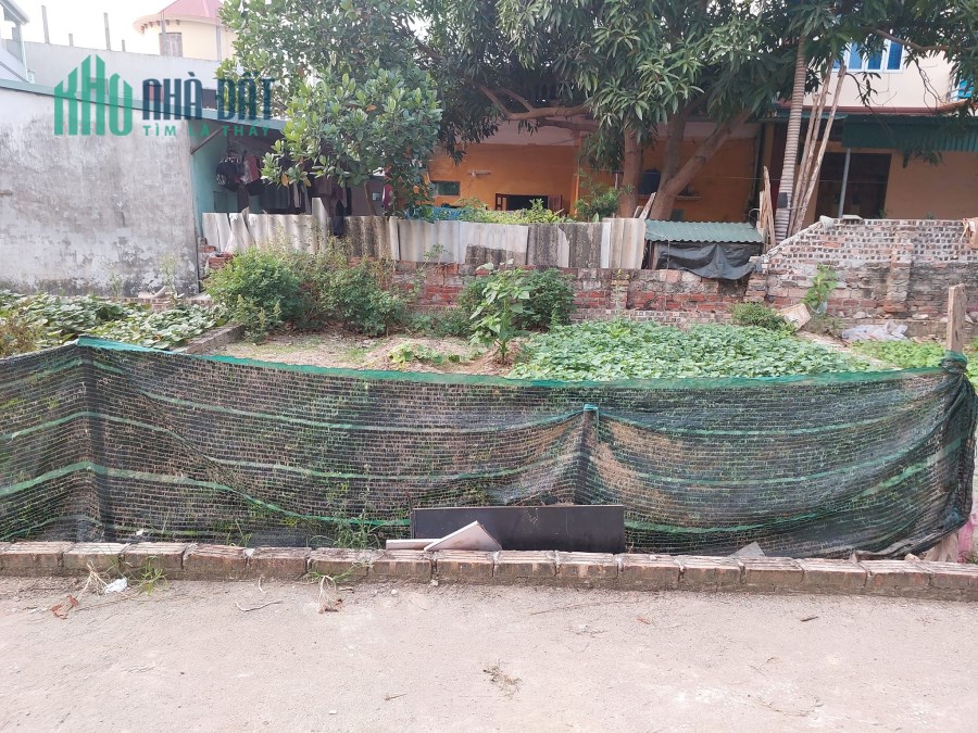 Bán ĐẤT thôn Nhuế, 45m2, mt6m, 1.77 tỷ, Đông Anh, nở hậu.
