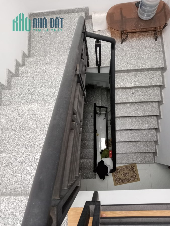 HẺM XE HƠI VÀO NHÀ, 63M2, 6.8 TỶ, QUANG TRUNG.