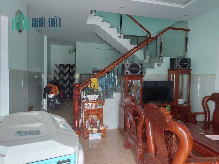 Siêu Hiếm Mặt Tiền 2Tầng đường 7m5 - Khu REGAL PAViLon – Hải Châu 131M2 Giá chỉ 4tỷ4 0935808739
