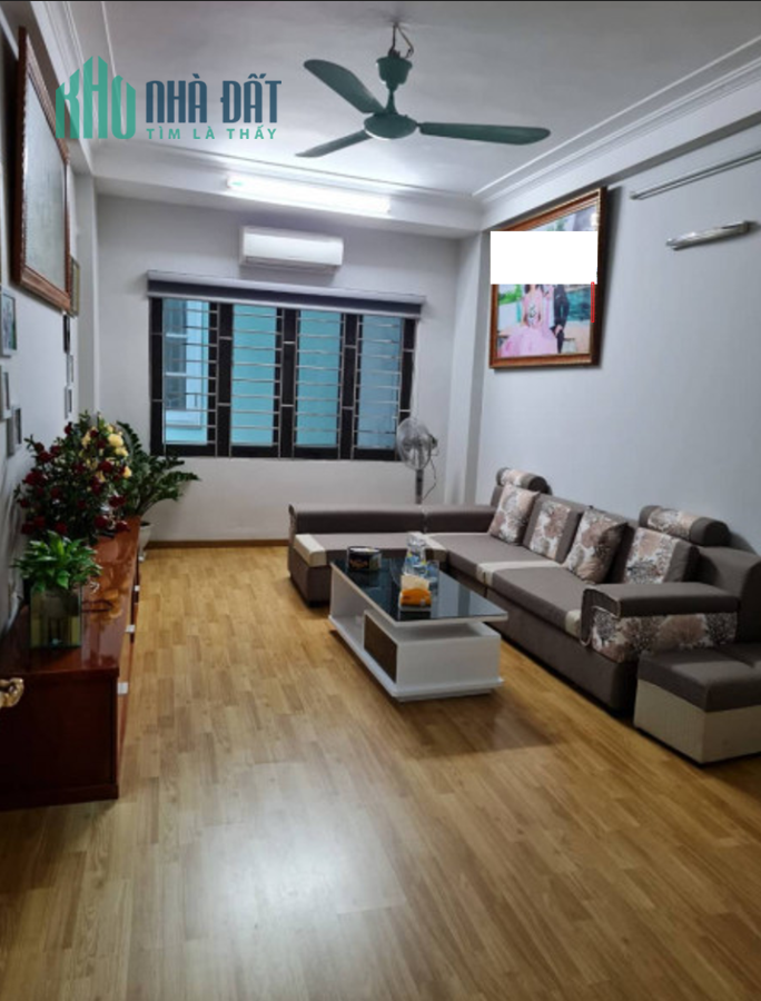Chủ cần bán gấp căn nhà đường Tô Hiệu, Hà Đông giá 4 tỷ có thương lượng.