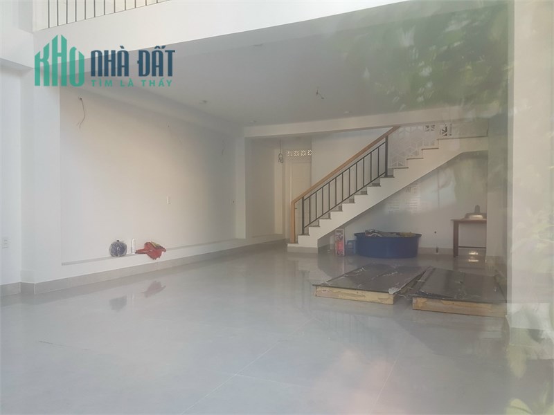 Cho thuê mặt tiền 1 trệt 3 lầu đường 30/4, TP Vũng Tàu đẹp rẻ
