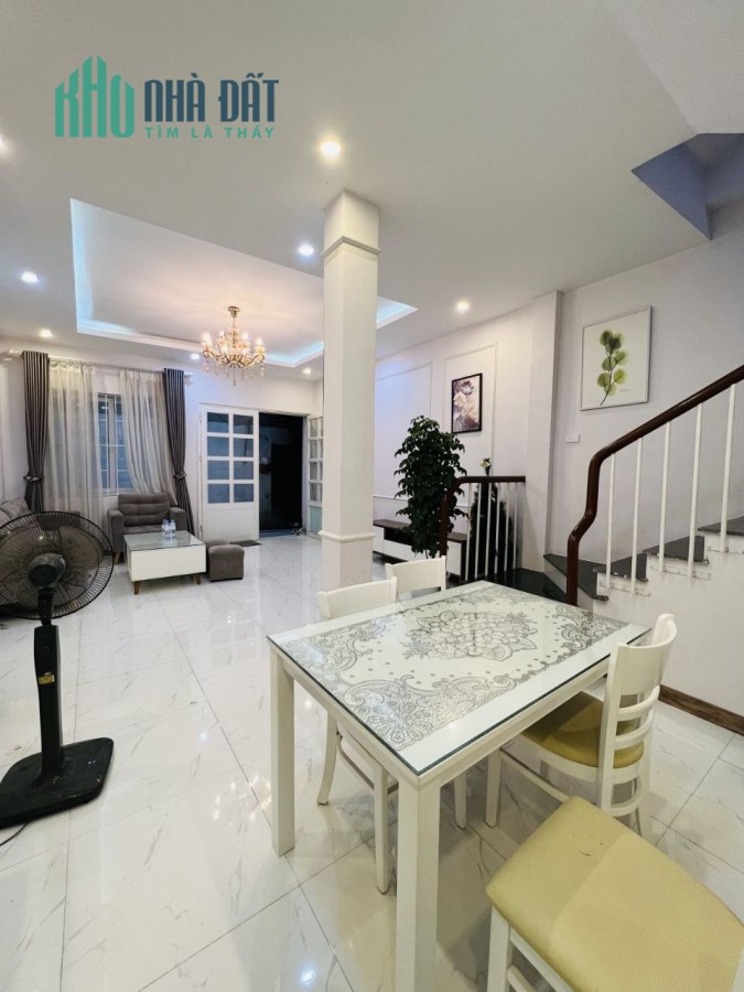 Bán nhà Khu Xã Đàn 30m2 x 4T, 3.45 tỷ