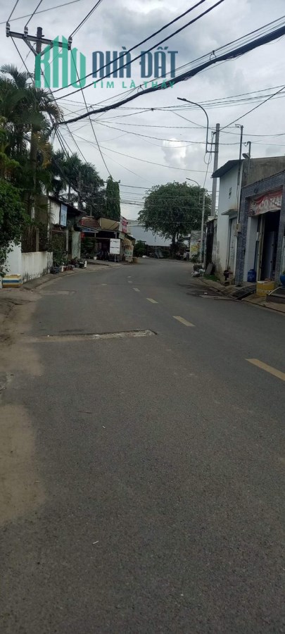 Chủ Ngộp Tha Thiết Bán Nhà DS 15 Long Bình. DT88m2 chỉ 3 tỷ. Help Help.