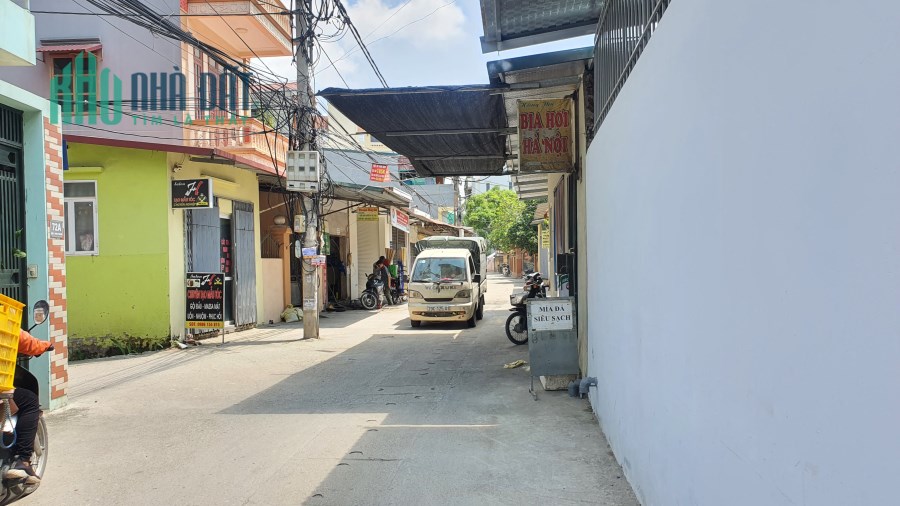 Nhà Vân Canh dân xây, lô góc 2 mặt thoáng, gần đường ô tô- lh Thiên Bắc