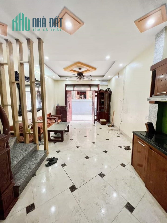 Bán nhà PHỐ VĂN LA,  5TẦNG, Ô TÔ ĐỖ CỬA, KINH DOANH ĐỈNH , giá 4.14 TỶ