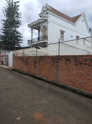 Về quê nhượng căn nhà khu phố 5  đường Phan Đăng Lưu, TT Đăk MiL, Đăk Nông; 4,14tỷ; 0928256258