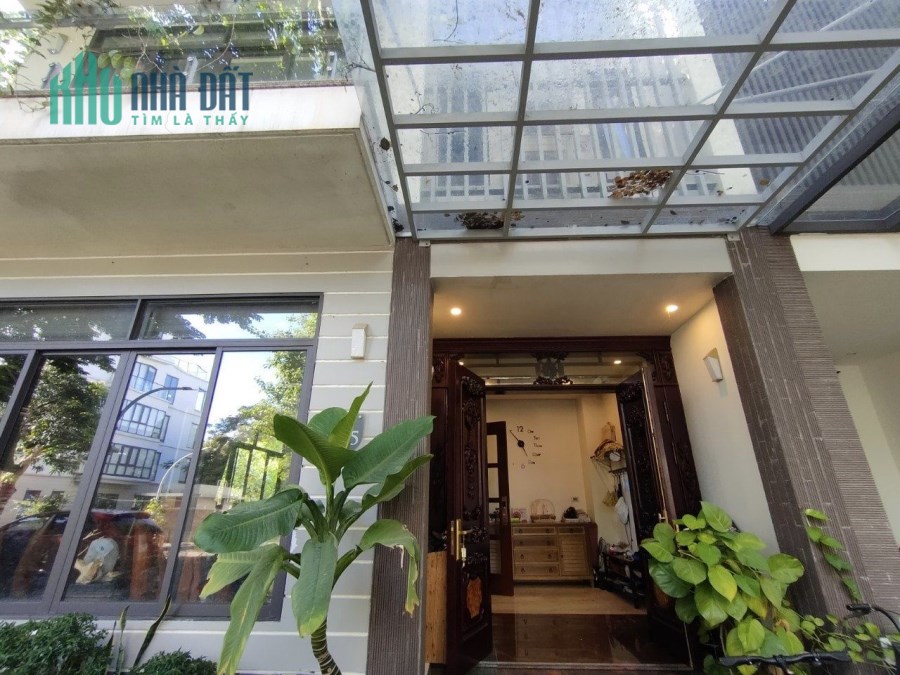 Bán biệt thự VIP phân lô Hoàng Hoa Thám - mặt tiền 5,5,5m - diện tích 90m2 - Quận Ba Đình