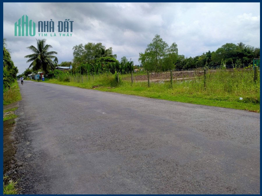 Giảm giá mạnh ra gấp lô đất 4005,6m2 vị trí cực đẹp tại Xã Loan Mỹ, Huyện Tam Bình, Vĩnh Long