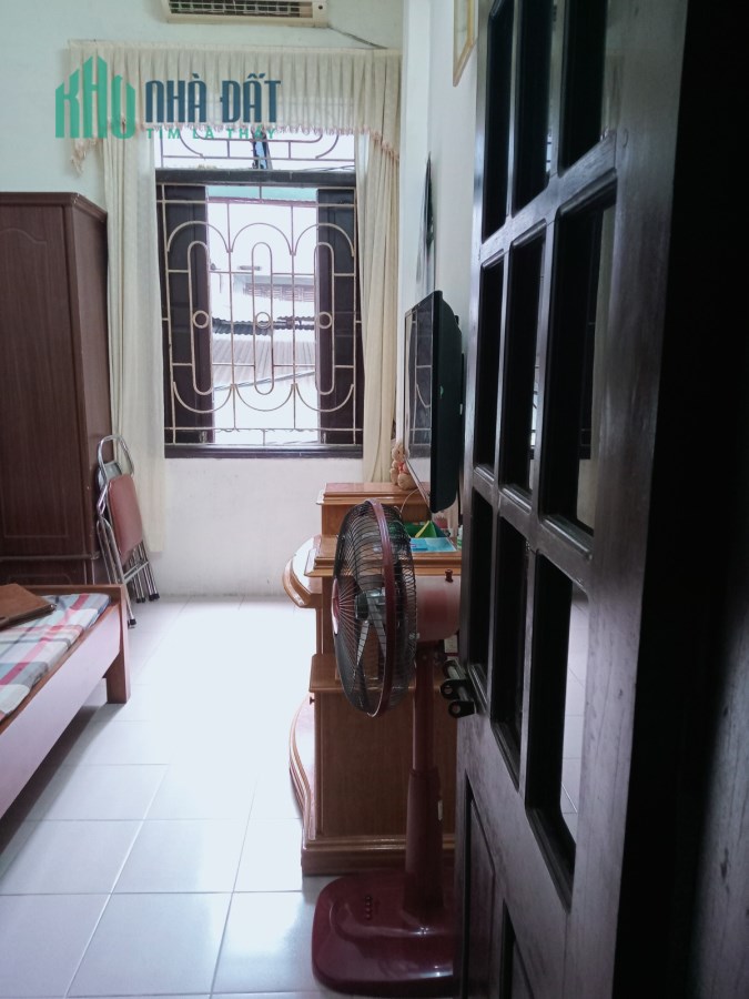Bân Nhà Lê Trọng Tấn Hoàng Mai Hà Nội 36m 4 tầng mặt tiền 3.8m giá 2.4 tỷ