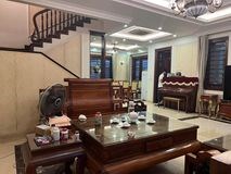 Siêu phẩm đẳng cấp Châu Âu Bán Biệt thự  gara thang máy dt 192 m giá 39 tỷ
