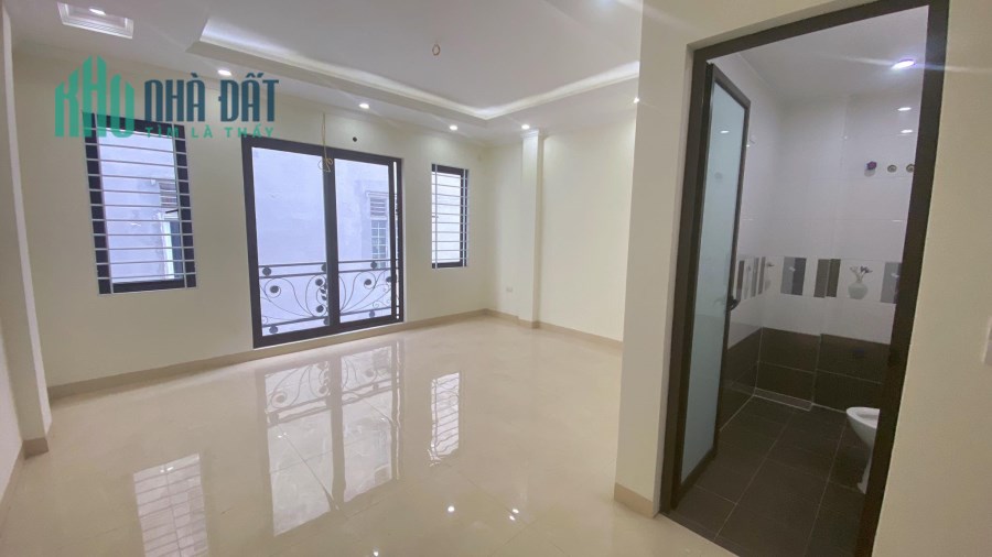 Đập hộp Nhà Mới Rẻ nhất Di trạch, Hoài Đức 32m 5 tầng 2,x tỷ