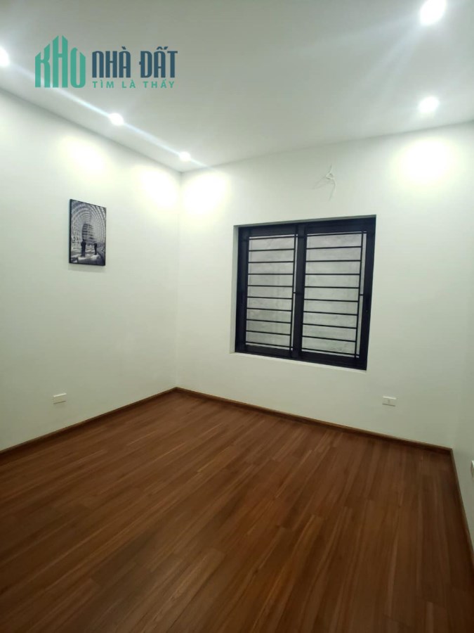 Cực Rẻ Chỉ 2,x tỷ có Nhà 65m 3 tầng Đức Giang, Hoài Đức về ở ngay, vững chắc