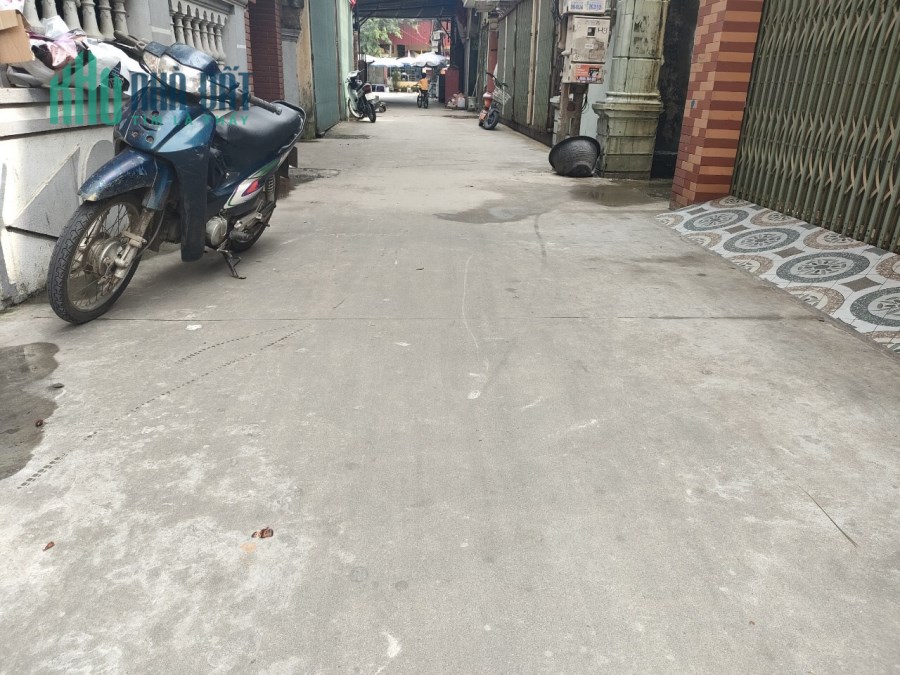 NHANH TAY NHANH TAY CHẬM LÀ VÀO Ô MẤT LƯỢT  diện tích 100 m mặt tiền gần 9 m  chỉ 950 triệu