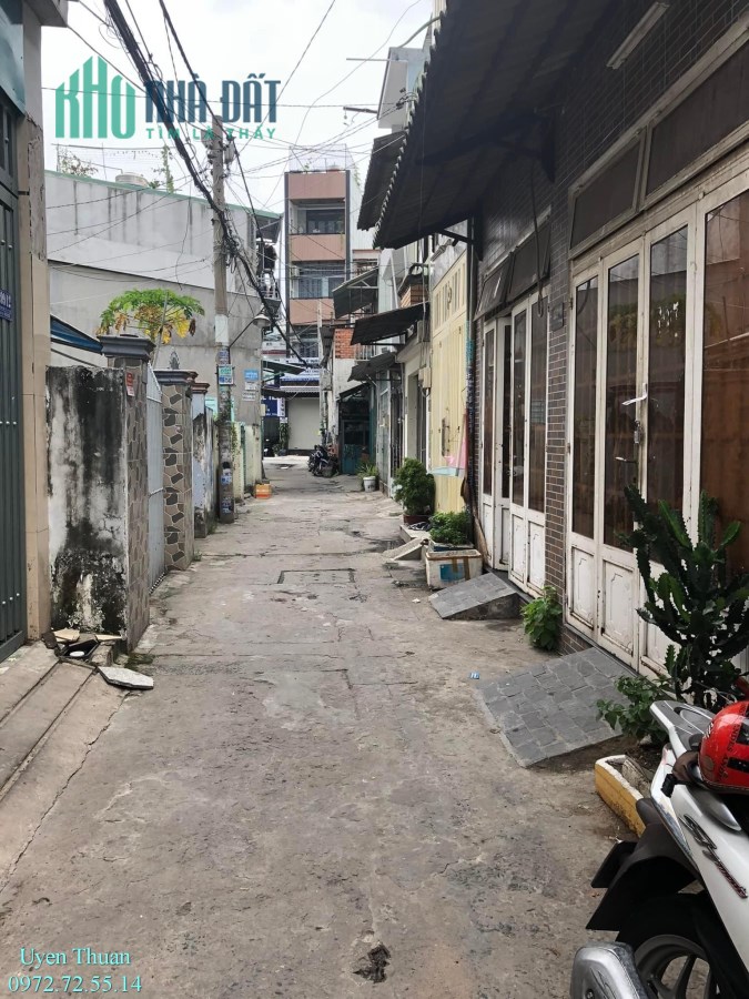 Bán nhà 1 sẹc Nguyễn Duy Cung, 43m2, 3 tầng, Hẻm xe hơi chỉ 3.4 tỷ thương lượng