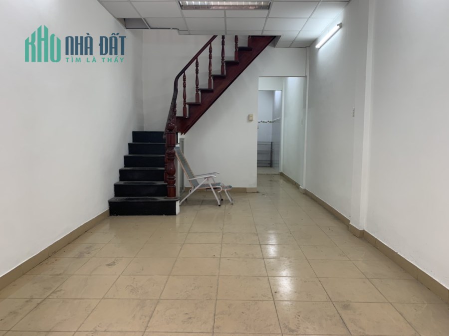 HÀNG CỰC HIẾM, HẺM XE 3 GÁC, đường Cách mạng tháng 8, quận 10, giá chỉ nhỉnh 5 tỷ, 53 m2