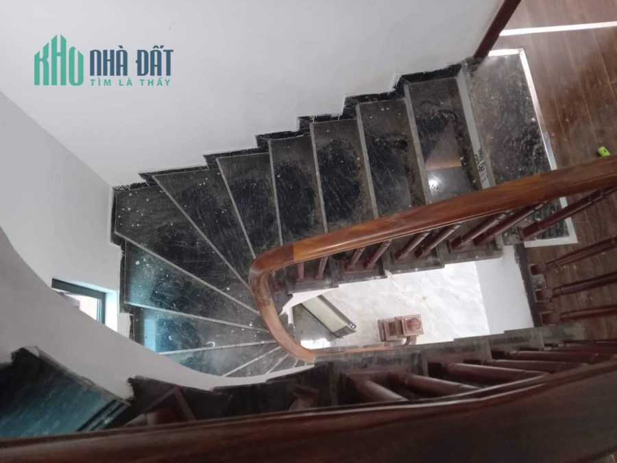 BÁN GẤP NHÀ ĐỐNG ĐA 50M2, 4.5 Tỷ
