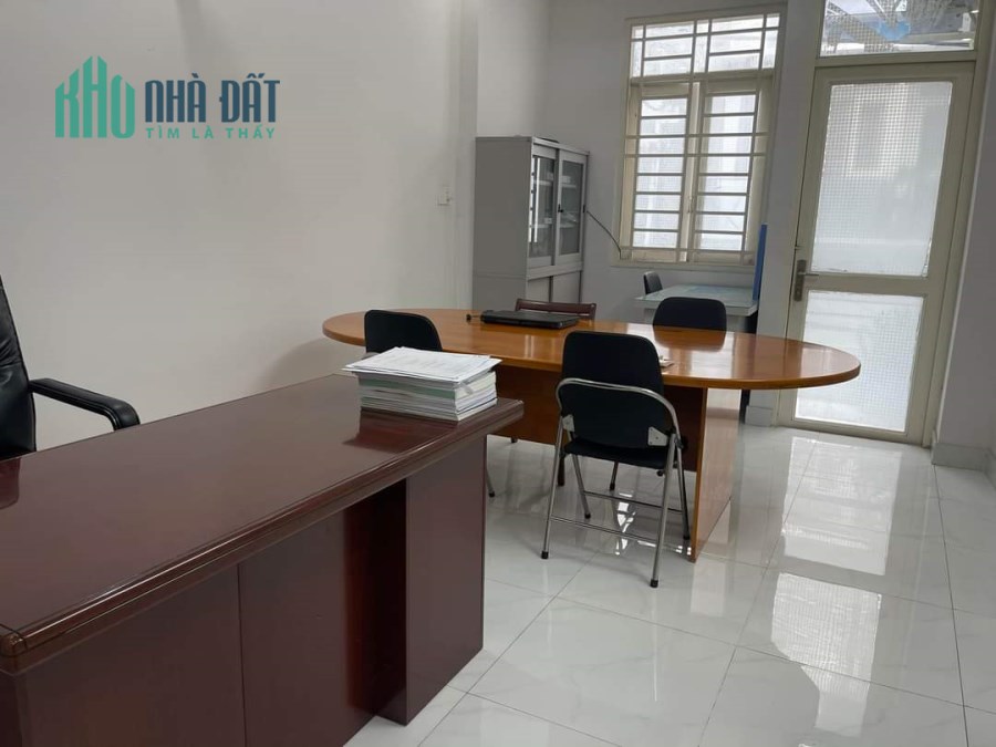 Bán Nhà HXT Thiên Phước, Tân Bình, Giáp Quận 10, 70m2, Sổ Nở Hậu, 3 Tầng Mới, Chỉ 11 Tỷ TL.
