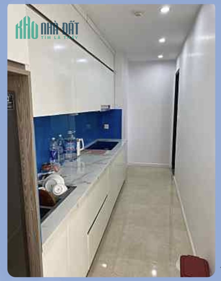 Bán nhanh gấp căn hộ 2 ngủ 2WC tòa C6 D' Capitale full nội thất enueze