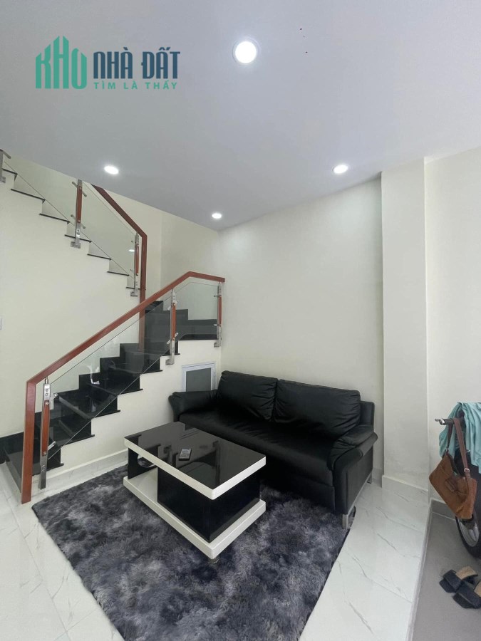 Hót! nhà Trần Văn Quang ,p10, QTânBình.dt:48m2 ,2 lầu, 2pn ,2wc, Chỉ 5.4 Tỷ( Vẫn còn TL)