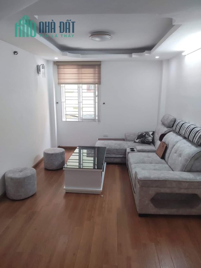 Nhà Bùi xương trạch,Định công dt 40m2 x5T,mới,đẹp,ở luôn,giá 4 tỷ