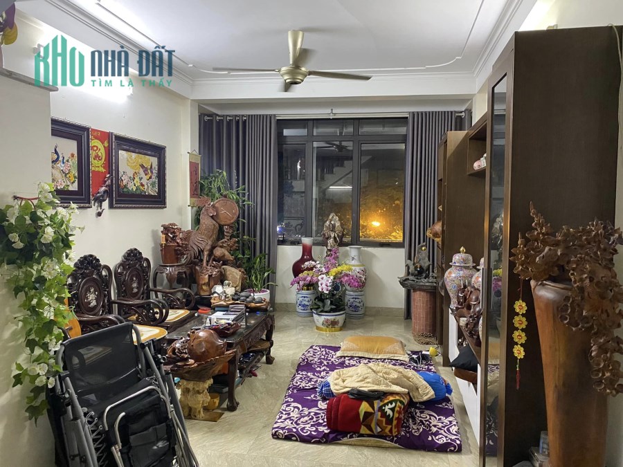 Bán nhà mặt phố Giáp Nhất, quận Thanh Xuân 50m 5 tầng 2 vỉa hè ô tô tránh kinh doanh cực tốt 16 tỷ