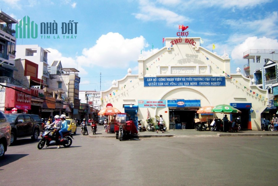 CẦN BÁN CĂN HỘ DỊCH VỤ - NGAY TRUNG TÂM CHỢ THỦ ĐỨC