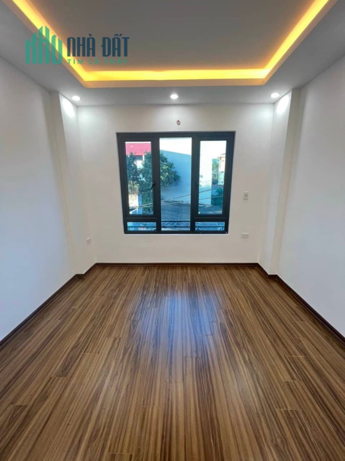 Duy nhất 1 căn Nhà Siêu rẻ Yên Bệ, Kim Chung, Hoài Đức 40m 5 tầng, Ô tô, 3,x tỷ