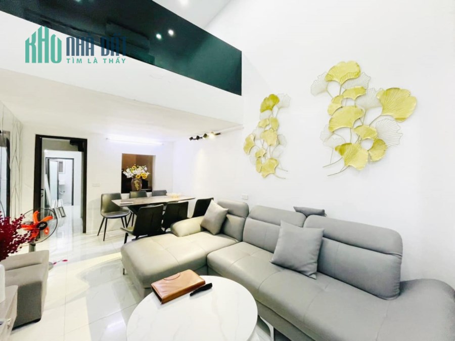 Tôn Thất Tùng, hiện đại, 39m, 4 tầng, mặt tiền 3.8m
