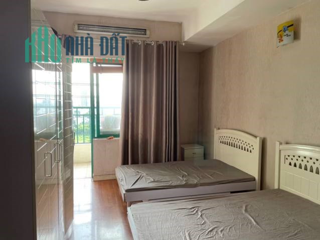 Cho thuê căn hộ Chung cư 93 lò Đúc ,  tầng 18, 100m giá 13.5 triệu