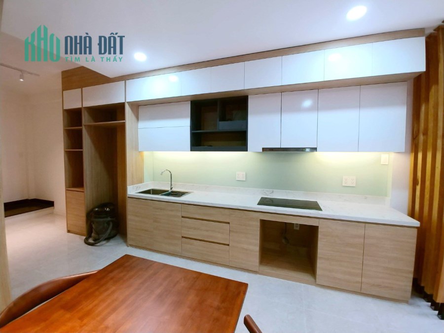 Nhà mới đẹp thuê nguyên căn HXH Dương Bá Trạc P2Q8