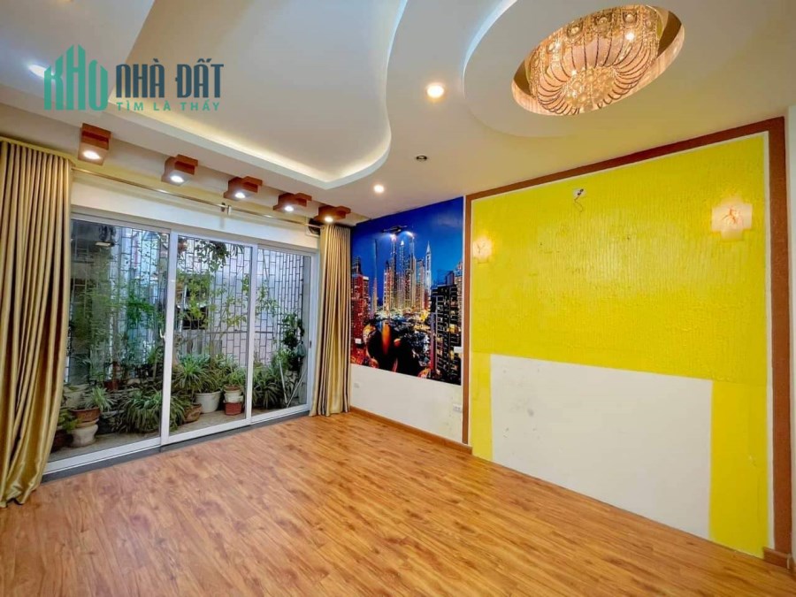 Nghệ sĩ bán nhà Trường Chinh 38m2, 3 tầng, mặt tiền 3.6m, giá 3.7 tỷ - LH0936206176