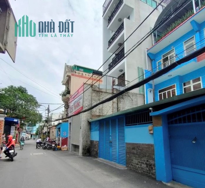 🌹 Ngôi nhà hoa hồng trong Làng Hoa Gò Vấp, phường 11, trung tâm của tiện ích
