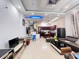 KD, GARA ÔTÔ, NGYỄN LƯƠNG BẰNG NGAY NGÃ 6 Ô CHỢ DỪA, 
NGÂN HÀNG NHÀ NƯỚC VN
