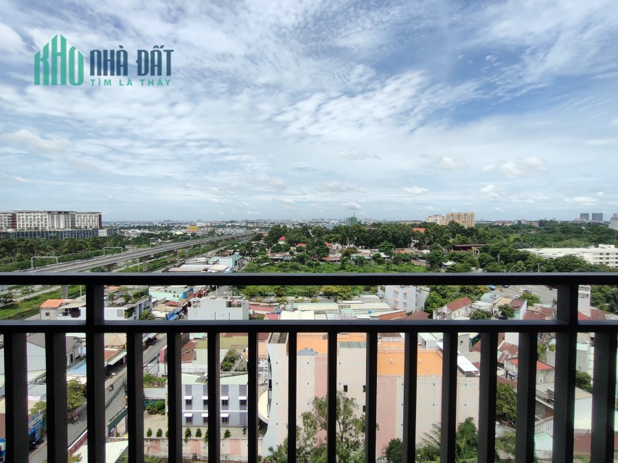 Bán căn hộ tại Thủ Đức, diện tích hơn 56m2, 2 PN, 1 WC, p.bếp, p,khách, ban công, giá bán 2,1, tỷ