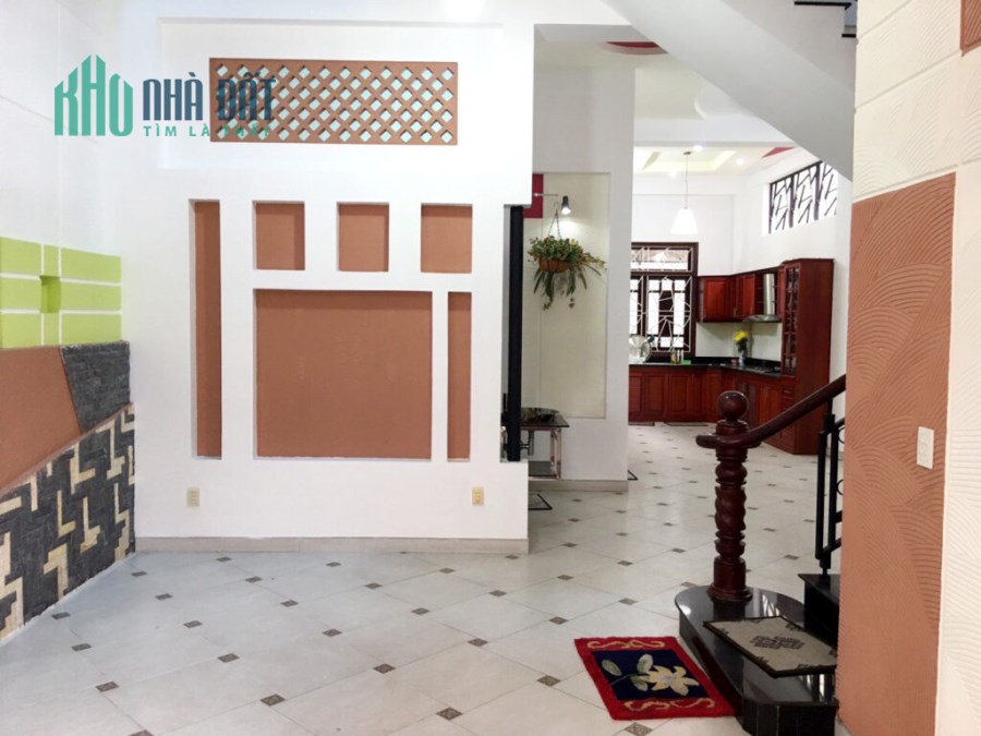 Mặt tiền khu Bình Phú Quận 6 4 tầng BTCT gần 70m2 kinh doanh sầm uất.